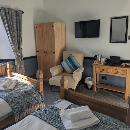 London Inn Saint Neot エクステリア 写真