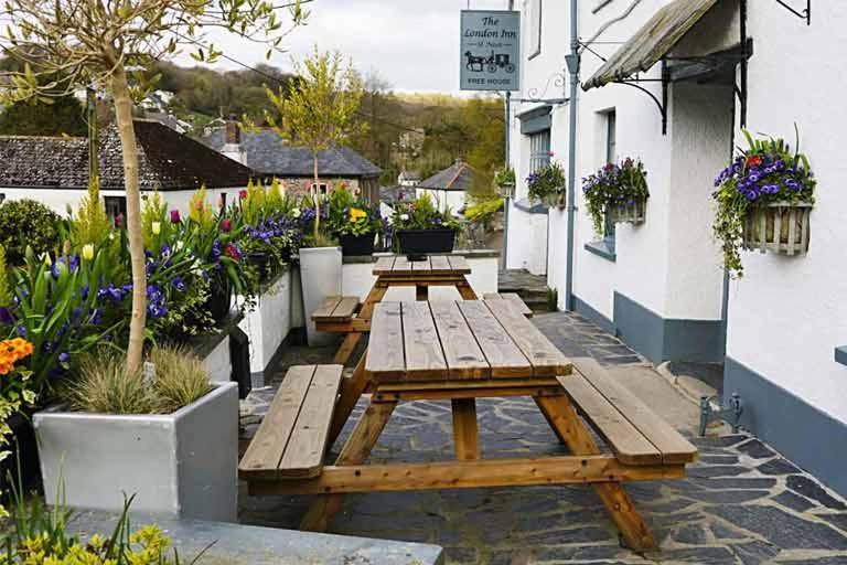 London Inn Saint Neot エクステリア 写真